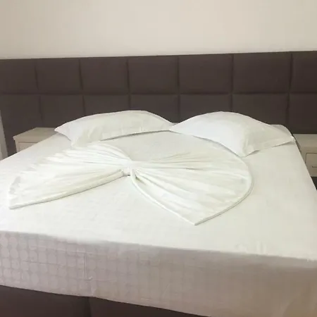 Vila Anna فندق 3*